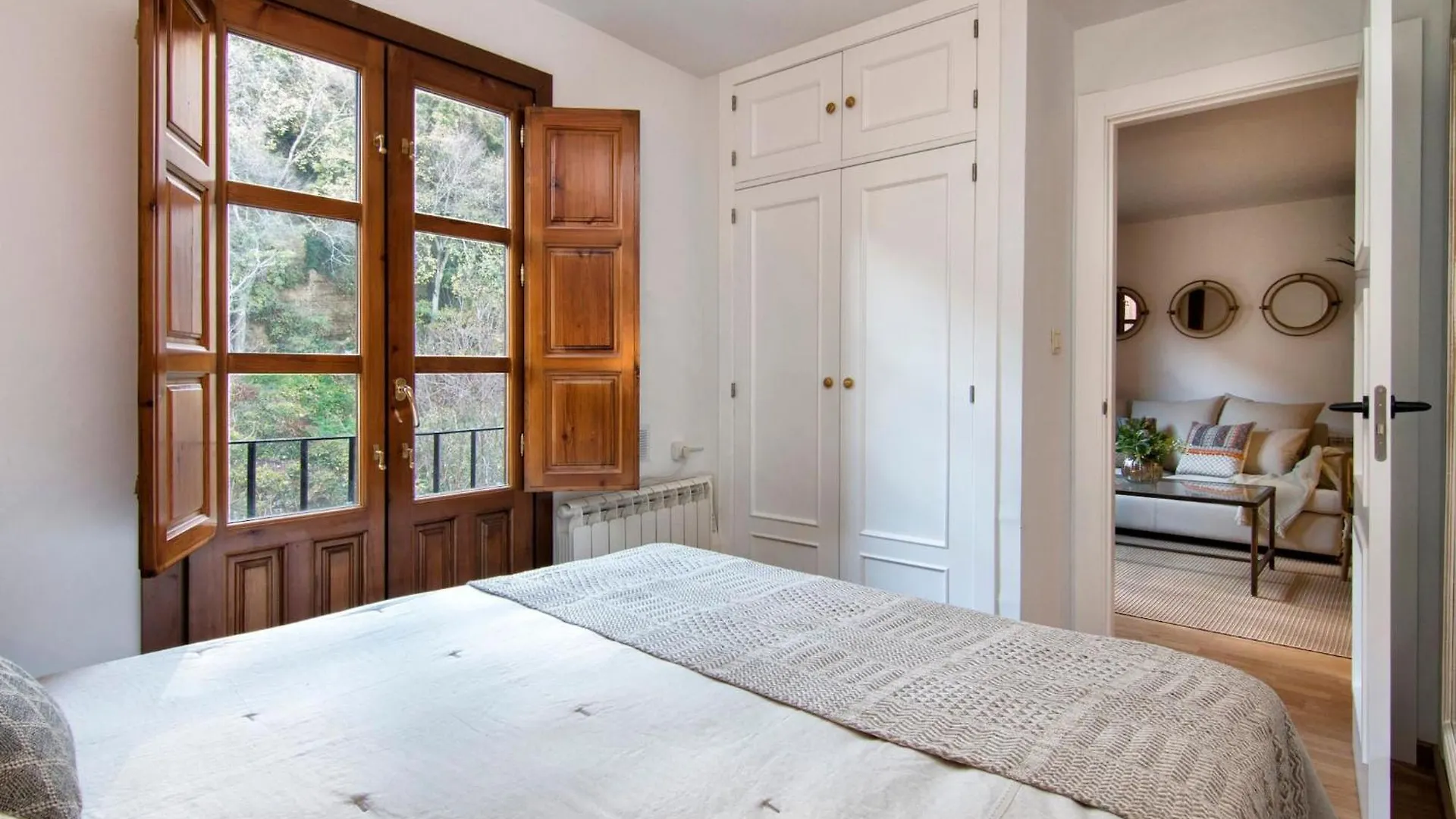 Luxury Alhambra Hideaway Apartment Granada Spain